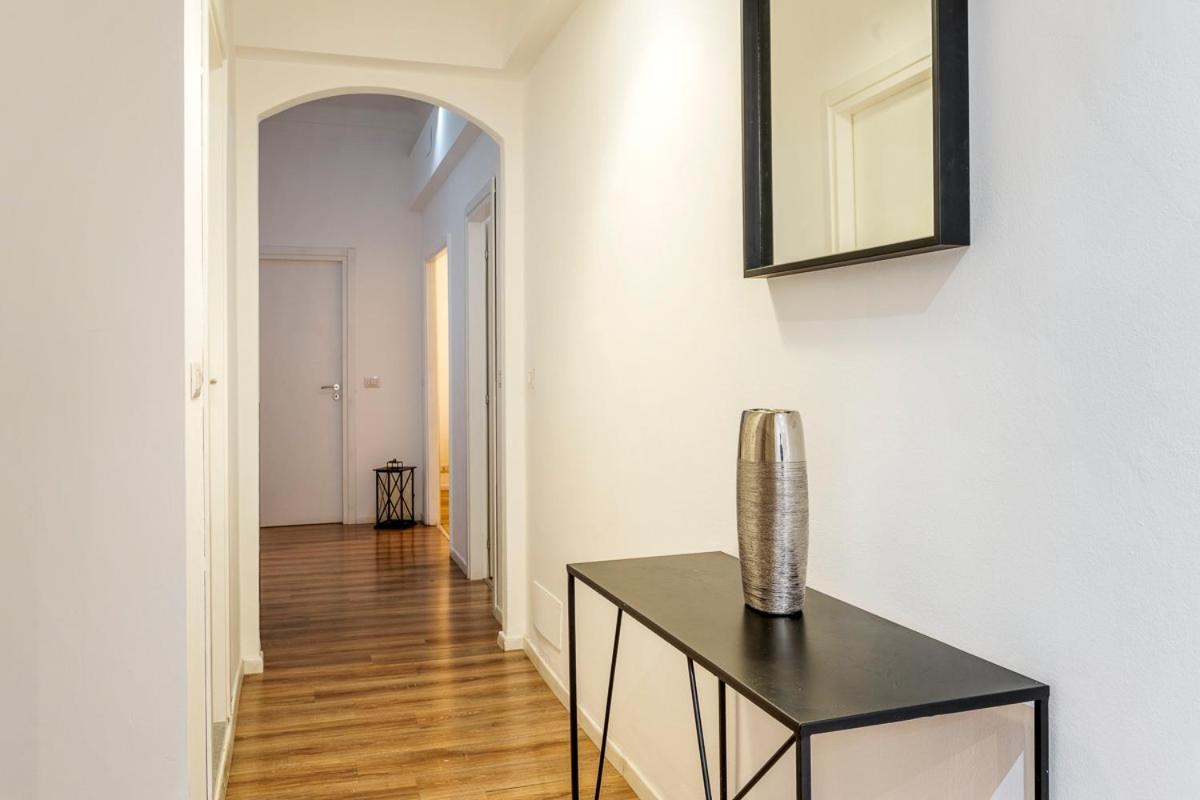 Luxury 4 Bedrooms Apartments Close To Duomo Milaan Buitenkant foto